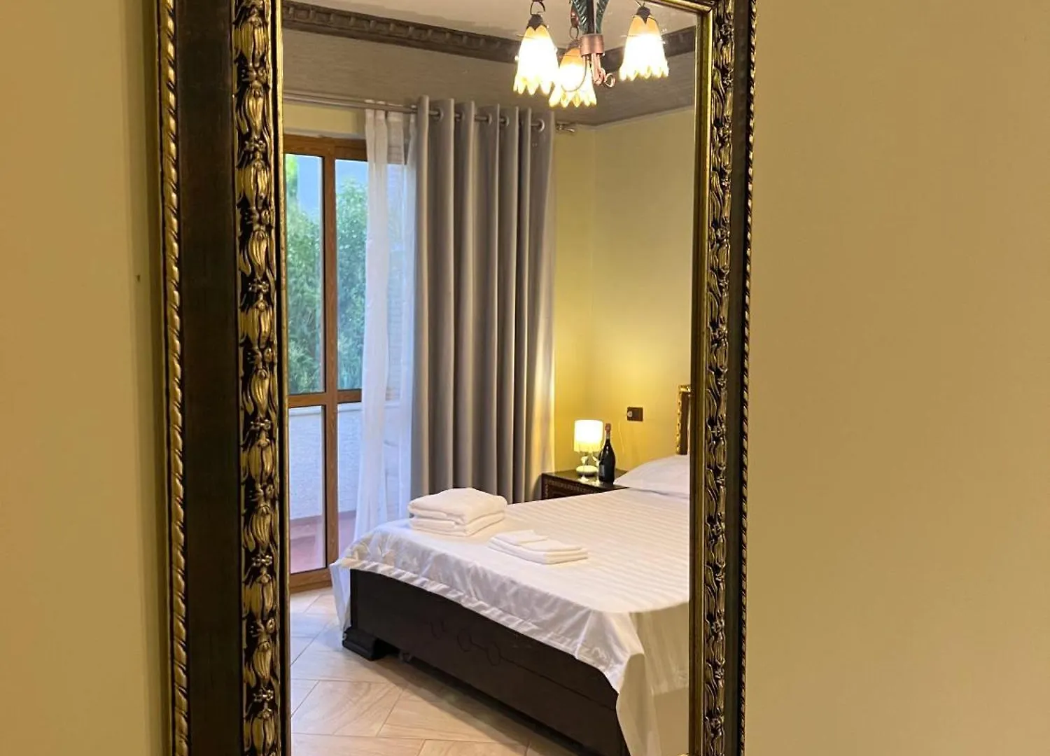 Sofra Resort Kryemëdhej Otel